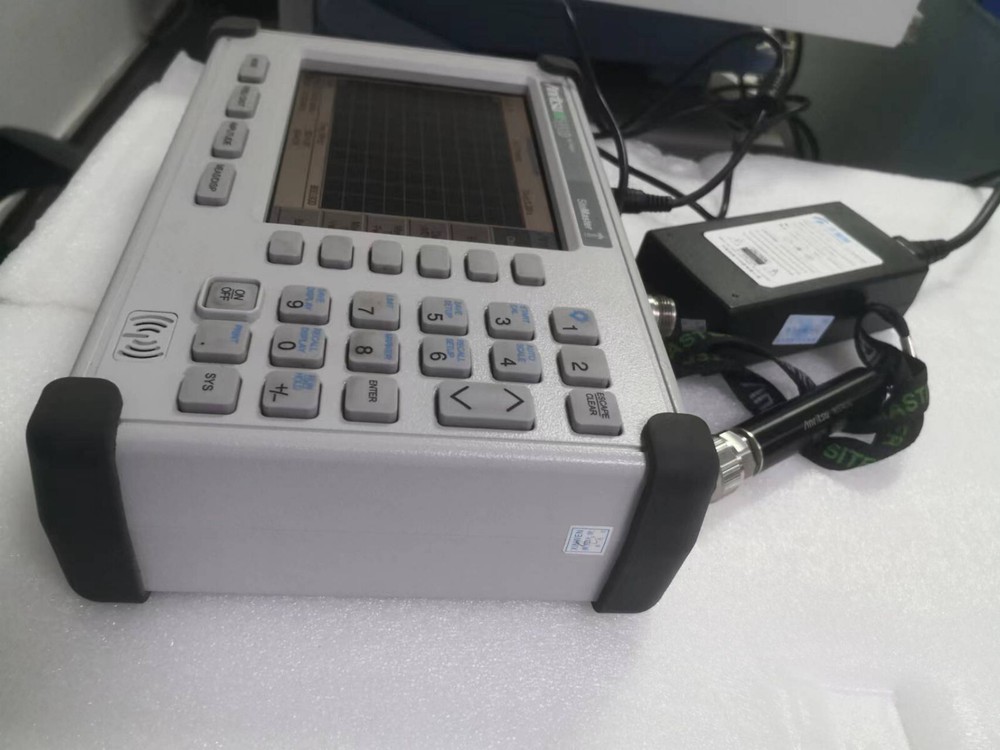 Anritsu S331D Site Master Cable& Antenna Analyzer WITH power adapter,calibration