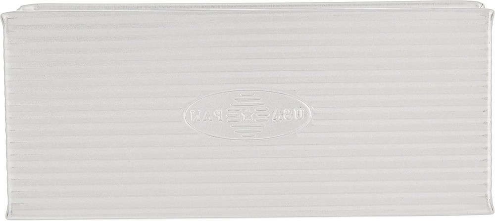 Professional Pullman Loaf Pan, 9x4 Inch, Nonstick Coating