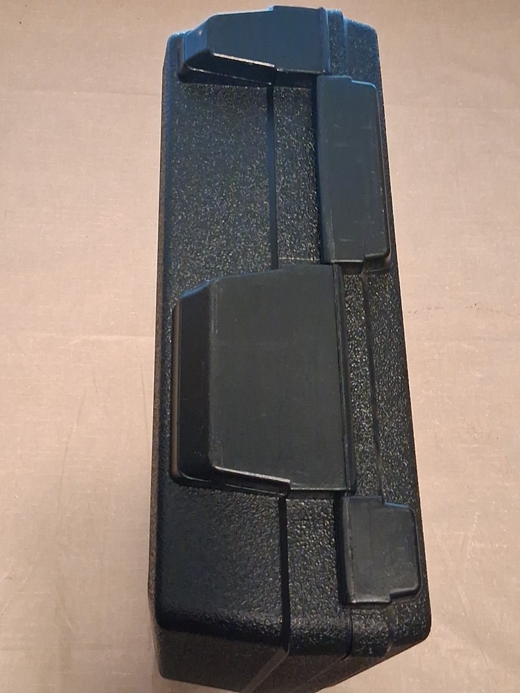 Games Workshop - Warhammer Figure - Hard Shell Carry Case - Excellent Condition