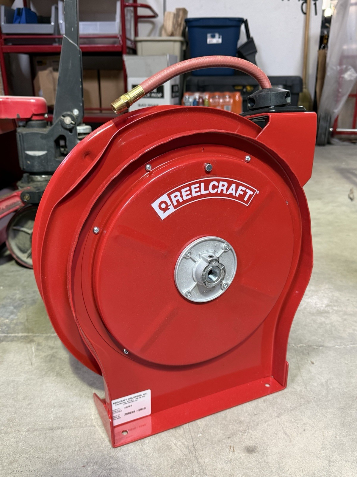 REELCRAFT 5650 OLP-SE Red Spring Return Hose Reel 50 ft 300 psi Max DENT
