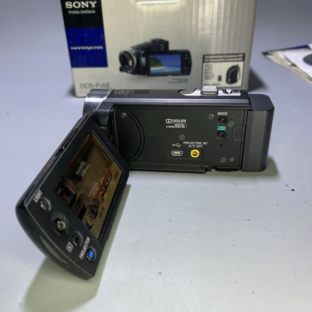 Sony Handycam DCR-PJ5E Digital Video Camera Projector - Box