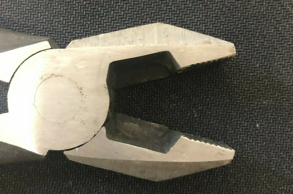 URREA 268-G LINESMAN PLIERS