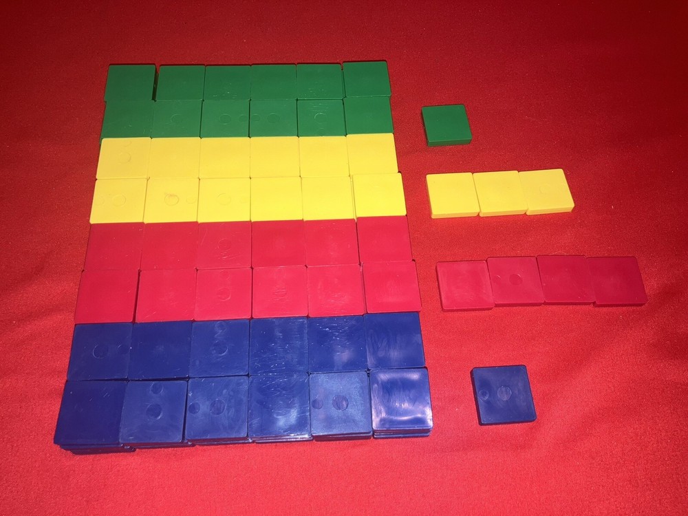 Square Plastic Color Tiles Set / 200 Educational Tool Mathematics Multiplication