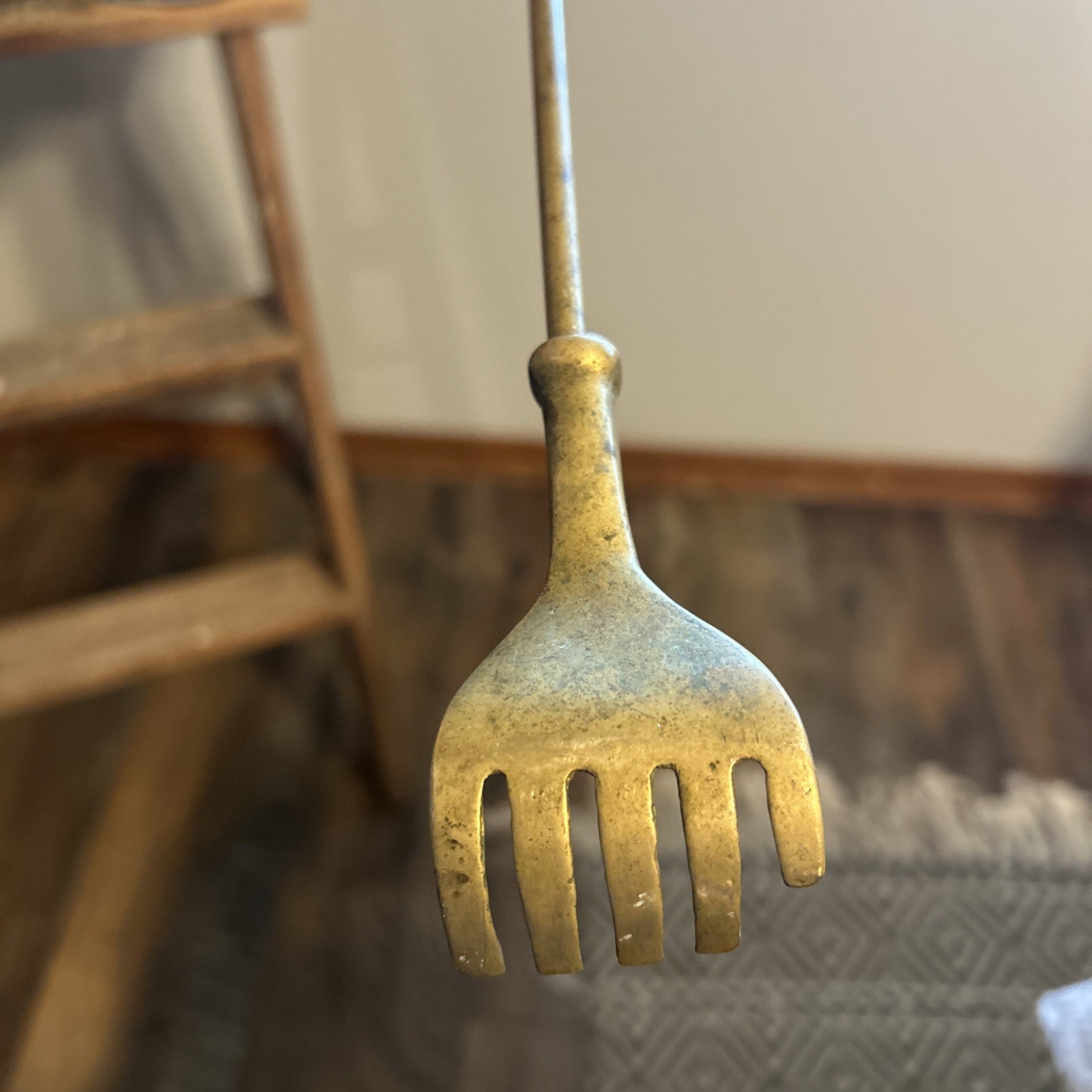 Vintage Brass Shoe Horn Back Scratcher Hand 22”