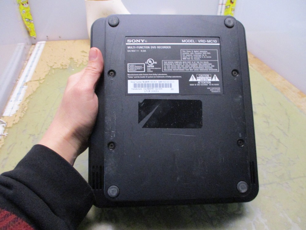 Sony VRD-MC10 Multi-Function Stand Alone DVD Recorder [2*H-33]