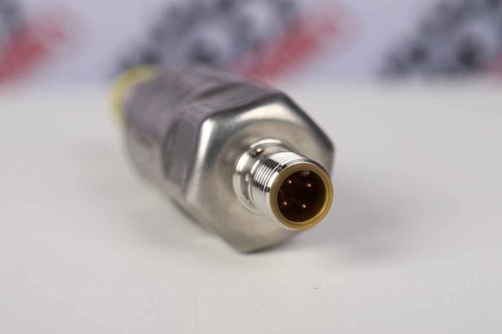 IFM ELECTRIC LMT100 IO-LINK (LEVEL SENSOR FOR LIMIT VALUE DETECTION)