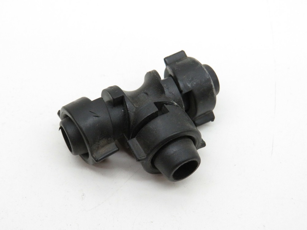 Misti Maid 7000854 Drip Mist Irrigation Tee Fitting