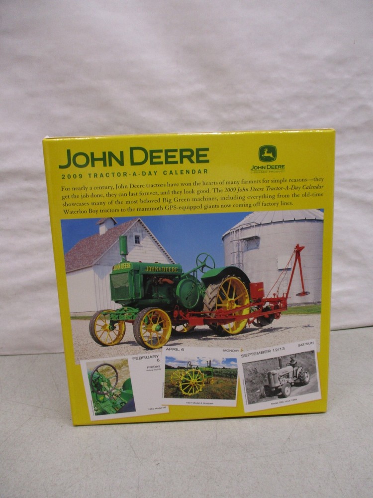 2009 John Deere Tractor A Day Calender