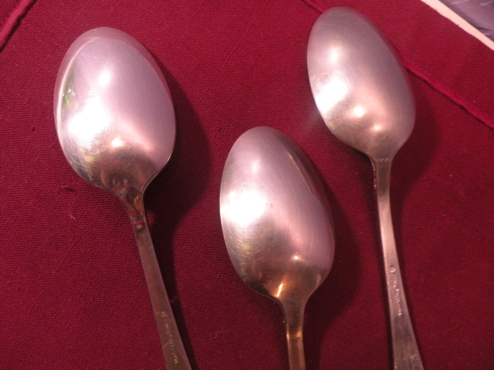 SET OF 3 TOWLE BOSTON ANTIQUE Oval Soup Spoons 18/10 Satin Stainless China 8"