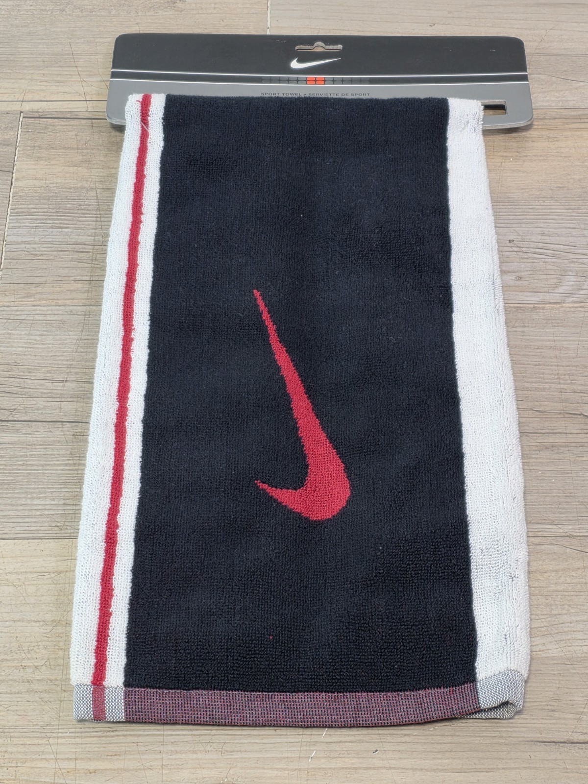 NEW 2006 Nike Sport Towel Black/Red/White AC0648 133