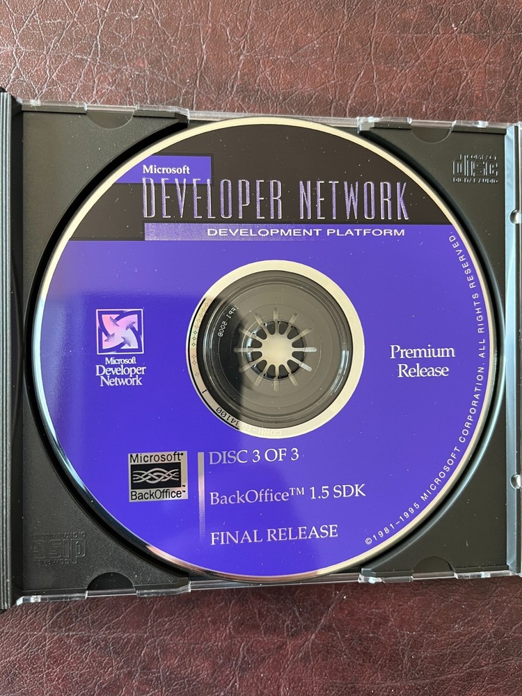 Set 3 CD Microsoft Developer Network w/CD Key Development Platform Final Premium