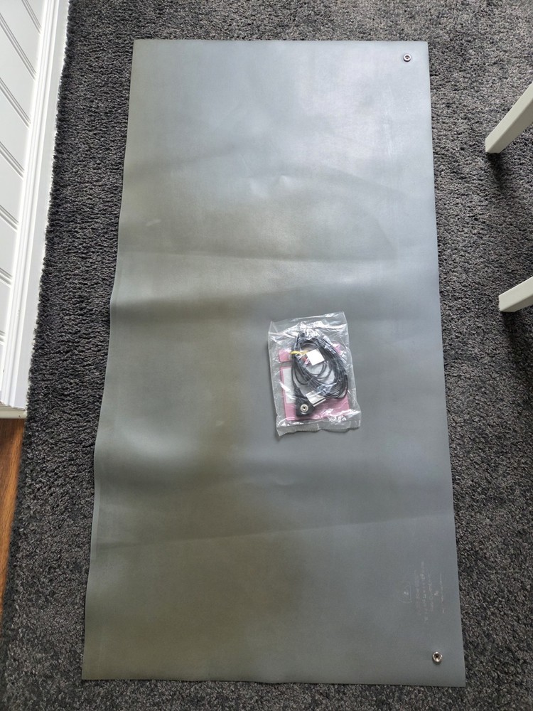 scs 24"x48" ESD Mat Anti Static