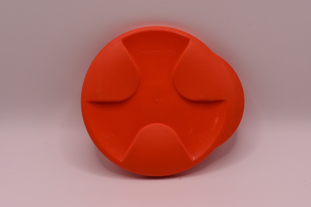 Tupperware Replacement Seal / lid 5419A-5 RED