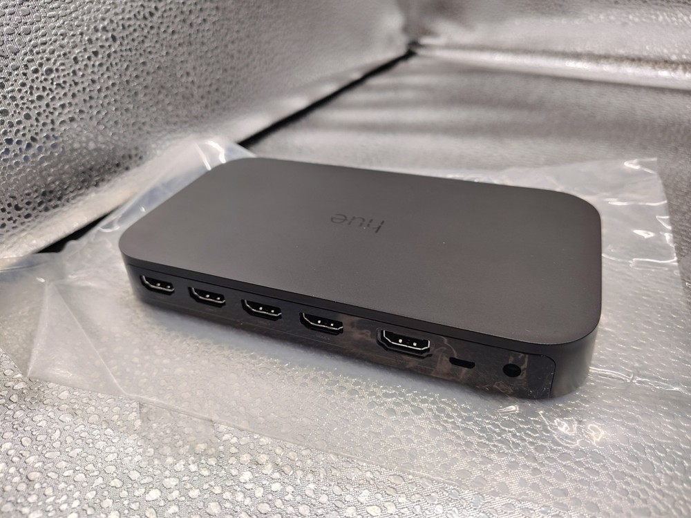 Philips Hue Play HDMI Sync Box 8K UNTESTED (Missing Power Cable)