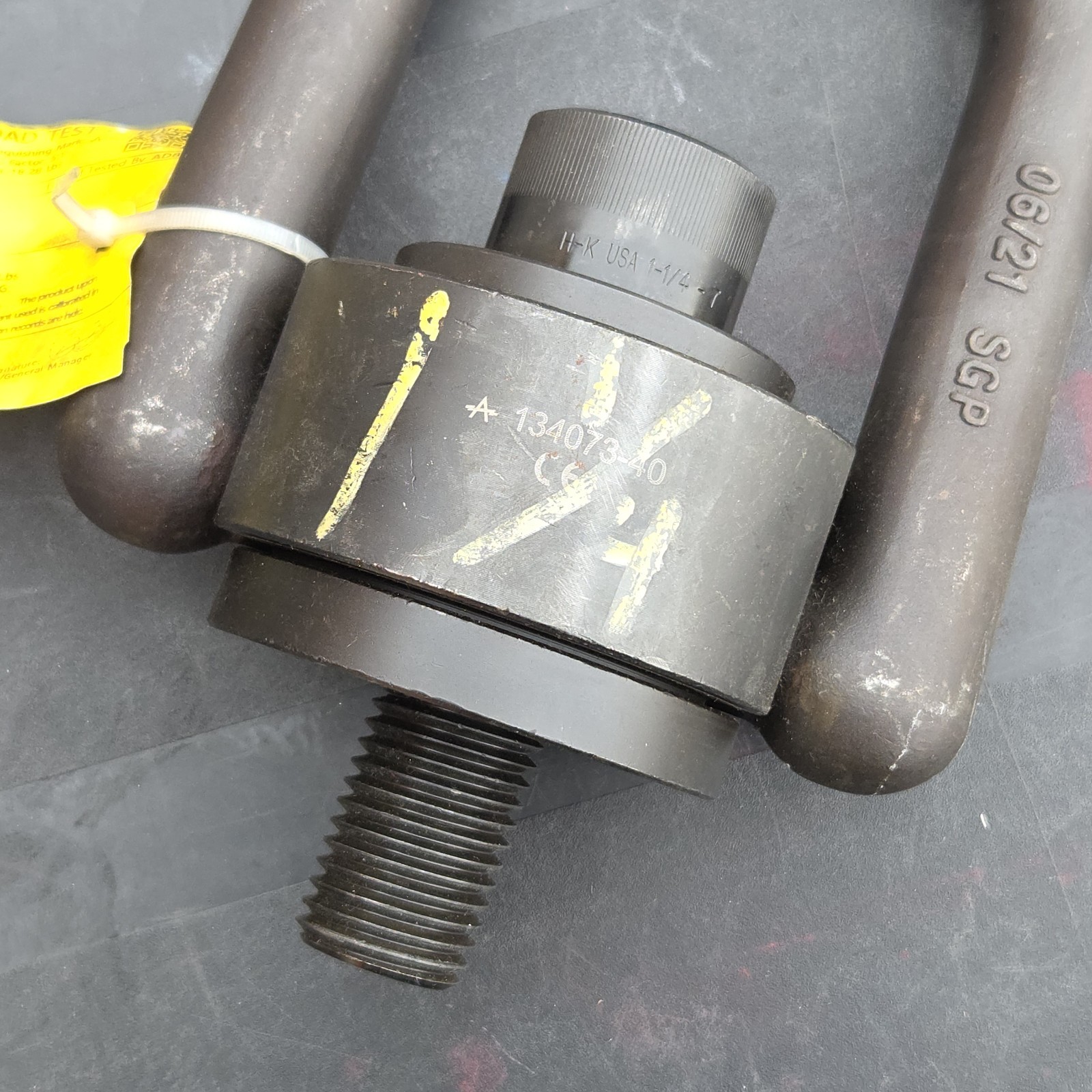 ADB Hoist Ring Heavy Duty USA 1-1/4"-7 WLL 15,000 lbs 33402 Lifting Shackle