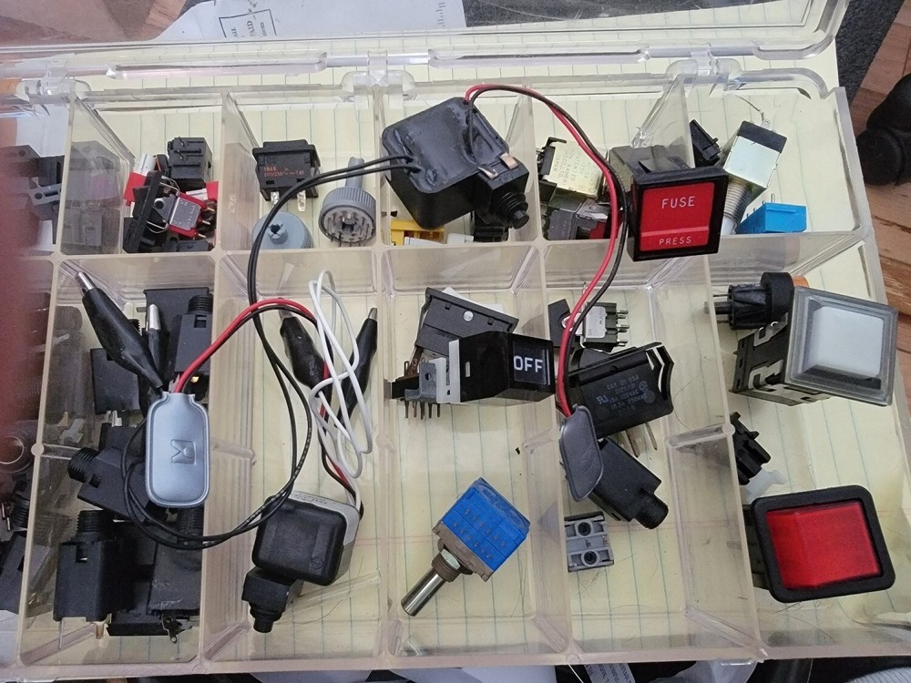 Micro & Mini Switches and Switch Components