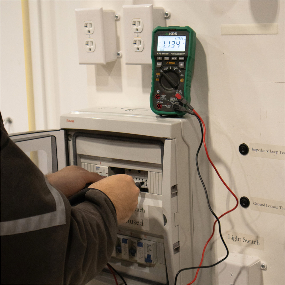KPS by Power Probe KPSMT700 TRMS Digital Multimeter