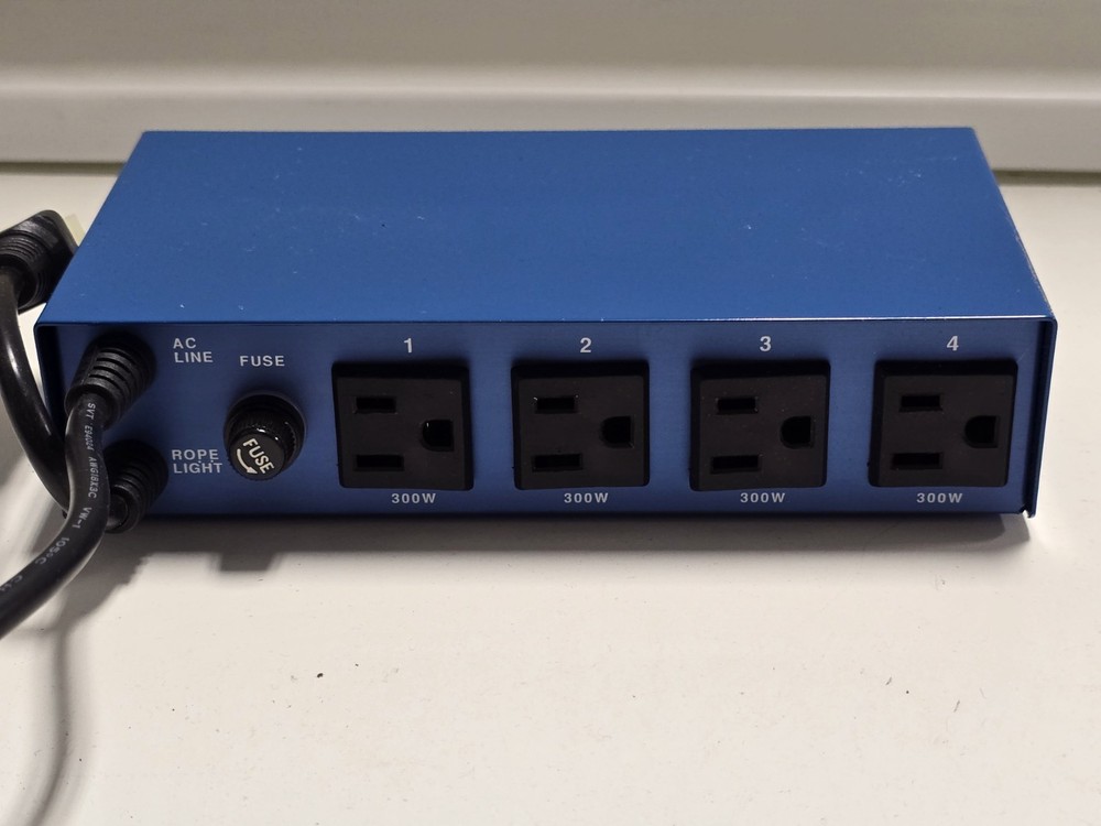 Chauvet 4CH. Controller Model RLC-737 Plus(1200w)