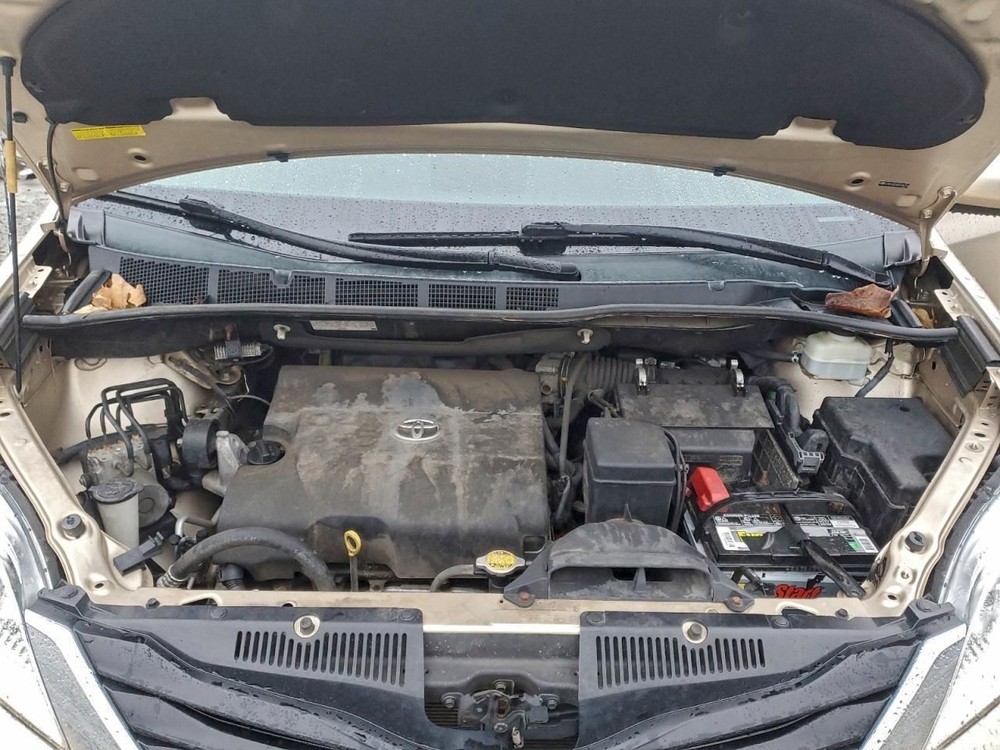 Fuse Box Engine Fits 11-16 SIENNA 4951406