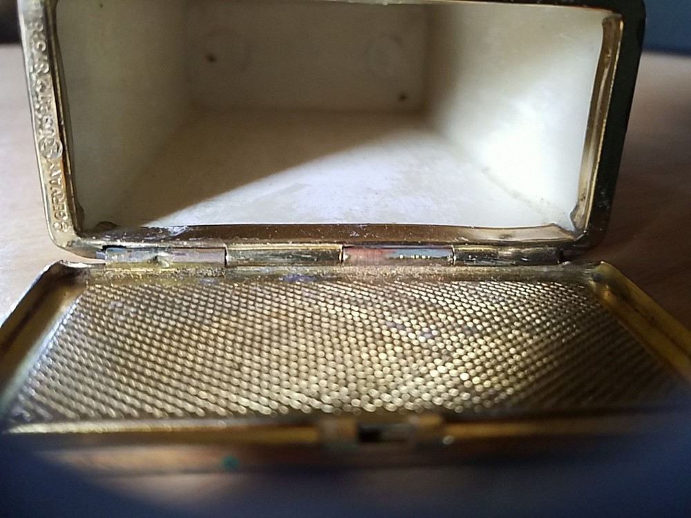 Vintage Princess Gardner Retro Cigarette Case