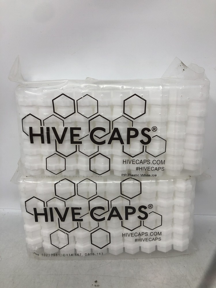 Hive Caps Hexagonal Ice Molds PP Plastic White 200 Cavities 2Pk