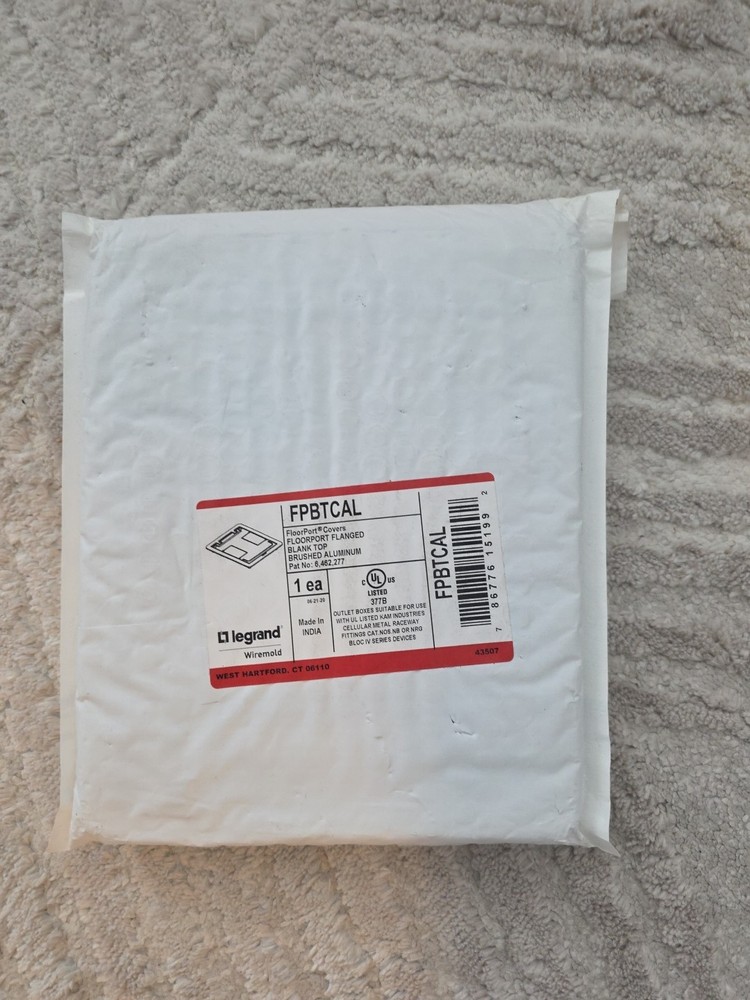 Wiremold Blank Cover FPBTC - FloorPort Flanged Blank Cover Assembly - Aluminum