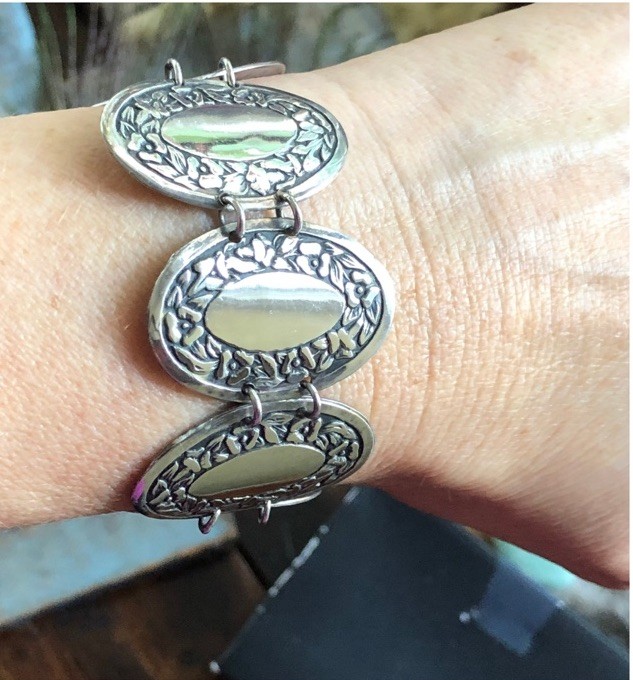 Vintage 900 Silver Panel Bracelet