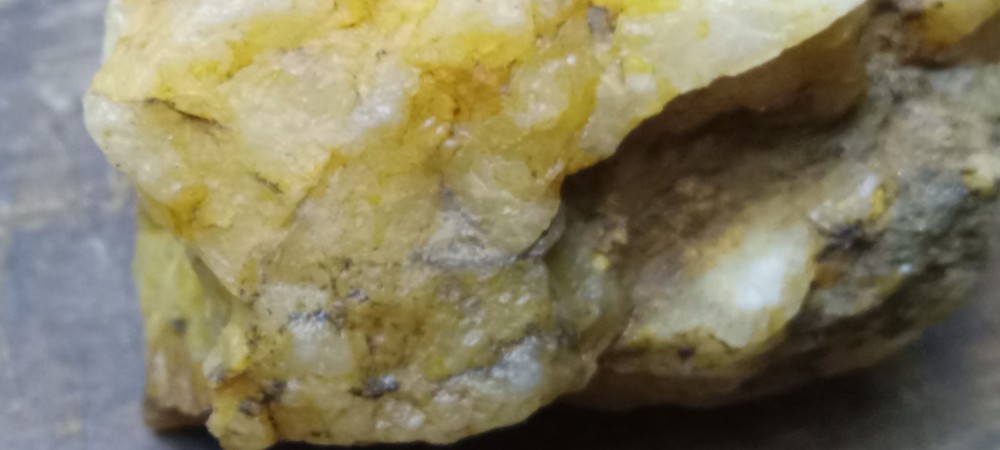 gold ore specimen 1lb.