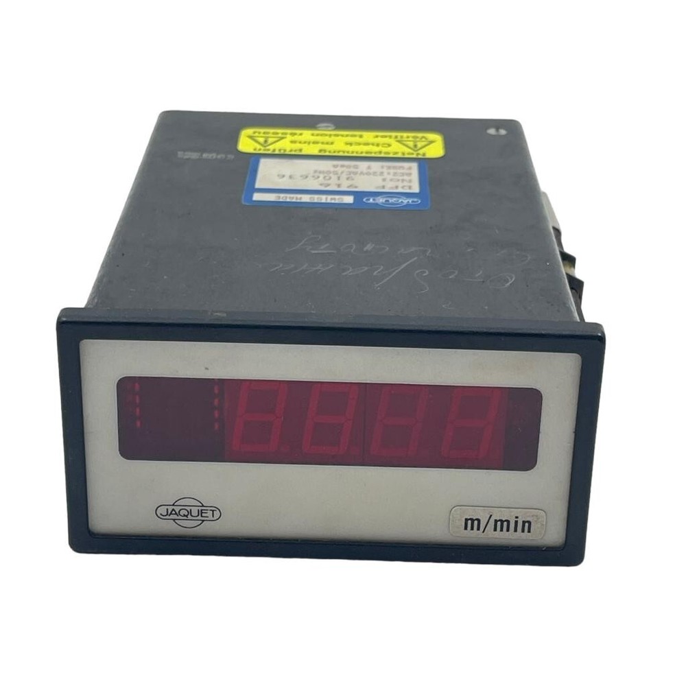 JAQUET DFF916 DIGITAL DISPLAY TACHOMETER