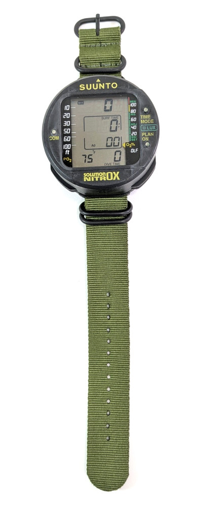 Suunto Solution Nitros Scuba Dive Wrist Backlit Computer NEW Strap #5800