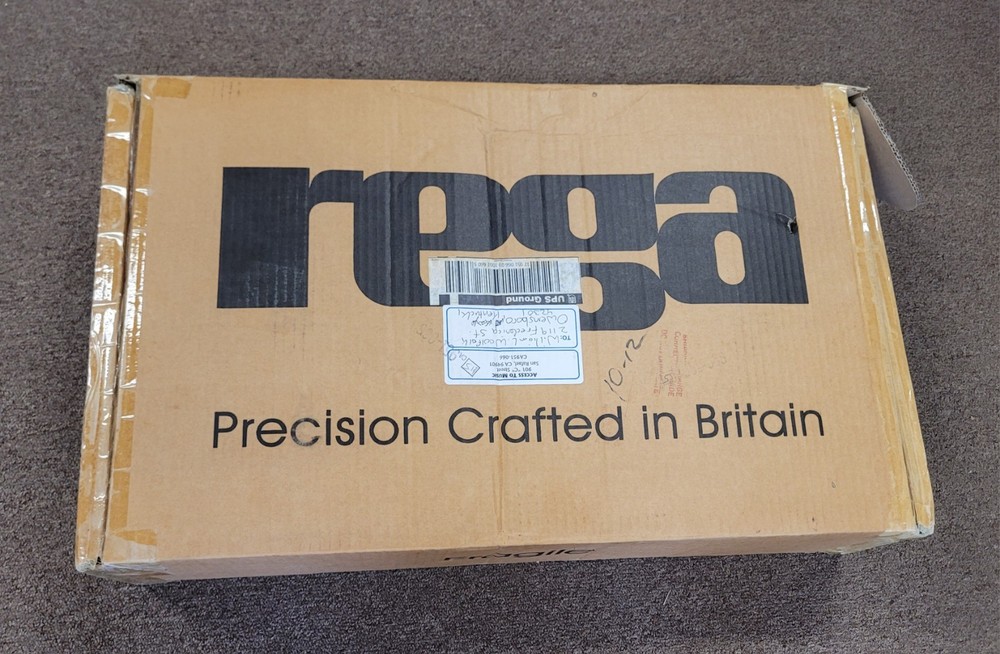 REGA Planet 2000 Ultimate CD Player With Remote & org Box Excellent Condition