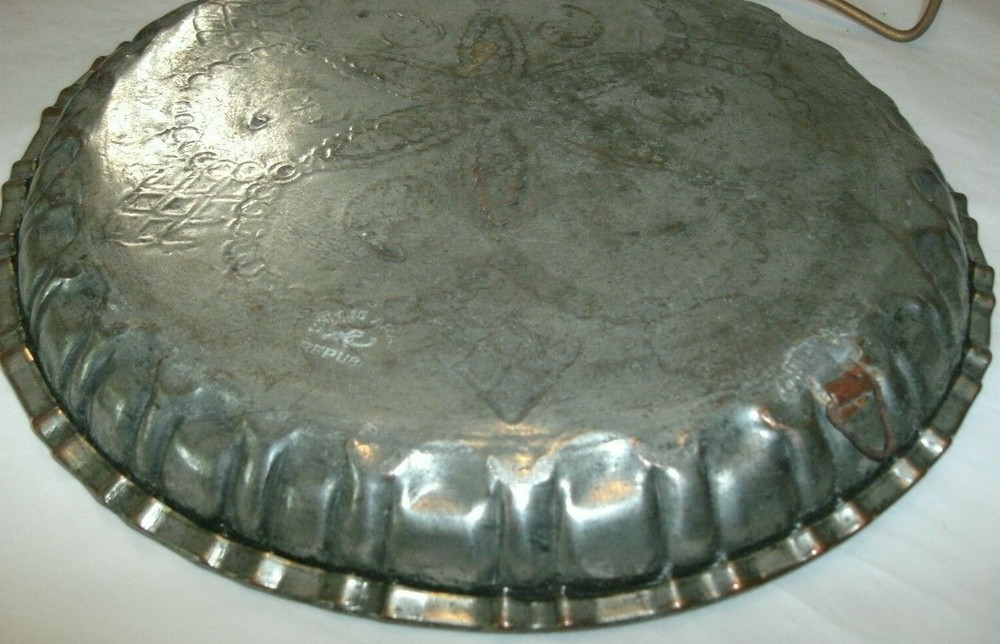 VINTAGE MIDDLE EASTERN TIN WASHED COPPER TRAY, ENGRAVED,HAMMERED,ROLLED EDGE