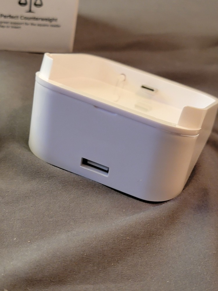 Square Dock for Square Reader 2nd Generation – Stand w/ Cable & Charger – NOB