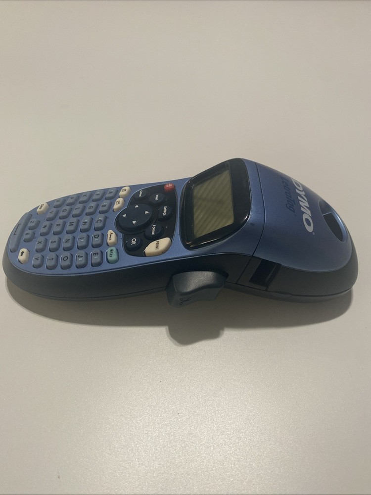 DYMO LetraTag Plus LT-100T Handheld Label Maker Blue QWERTY Keyboard, Tested