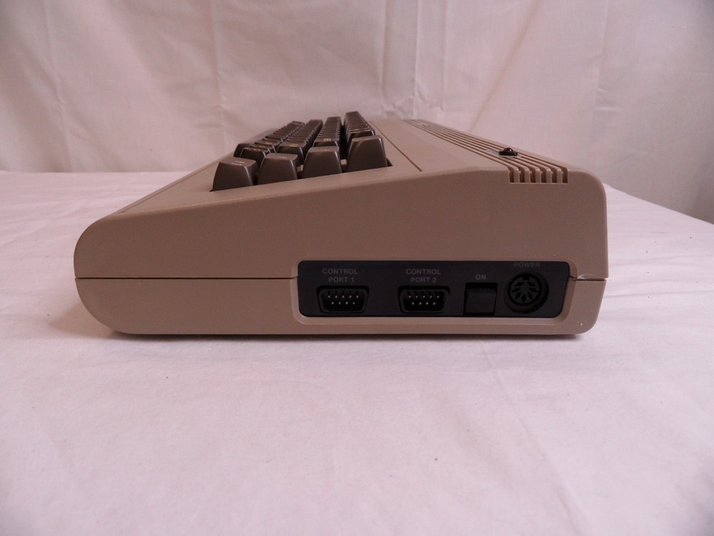 Commodore C64 Computer Heat Sinks Power Supply Video cable- TESTED