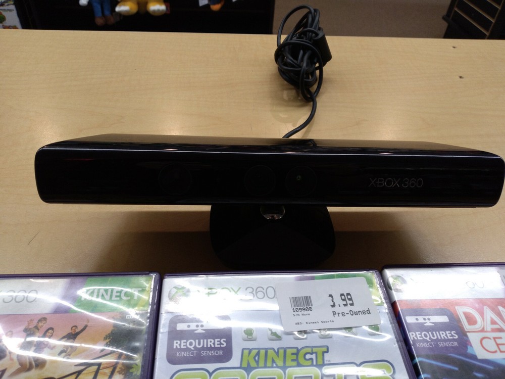 Microsoft Xbox 360 Kinect Sensor Bar and Game Bundle