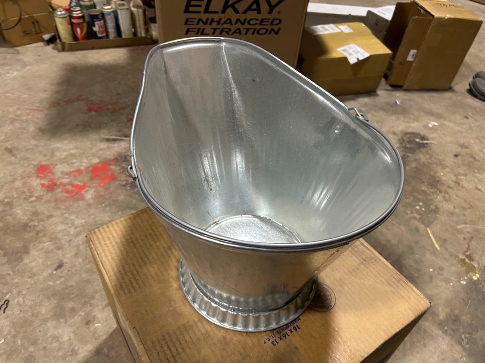 GALVANIZED COAL SCUTTLE / ASH BUCKET