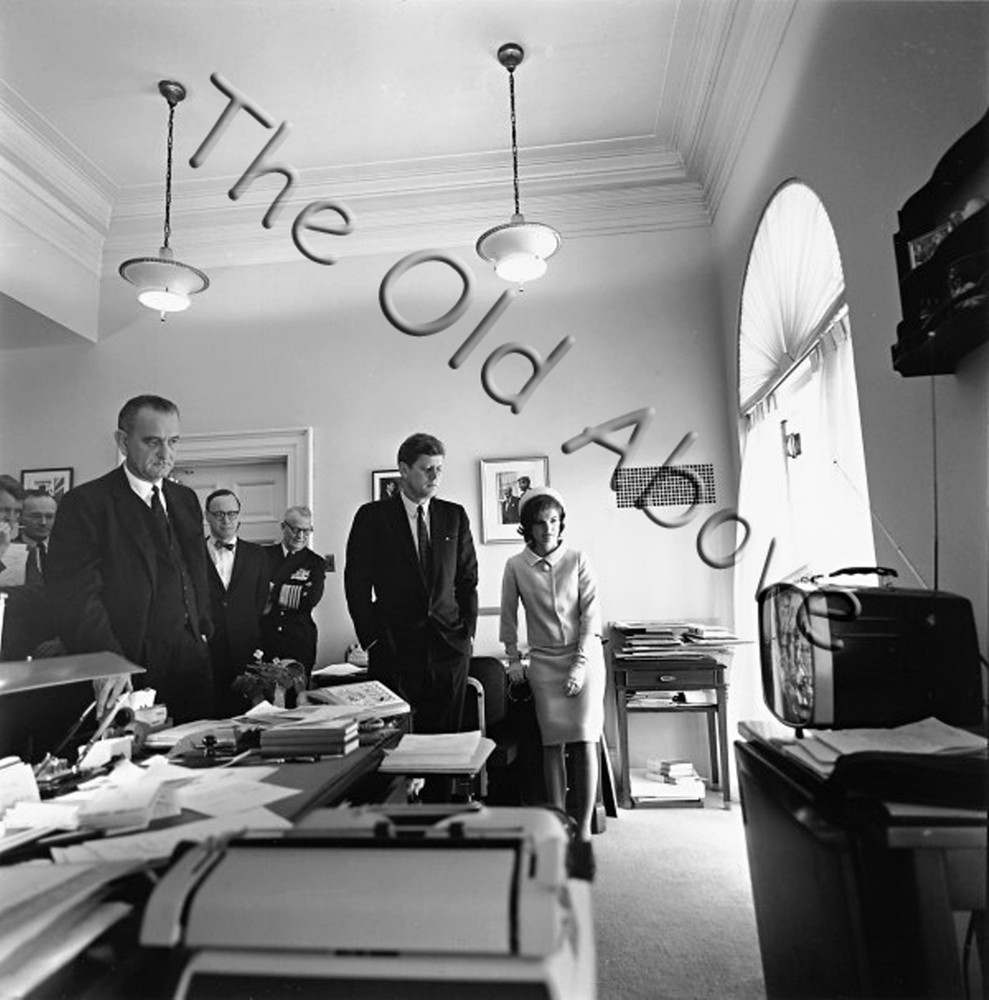 Vintage Lighting circa 1950 RED Duplexalite