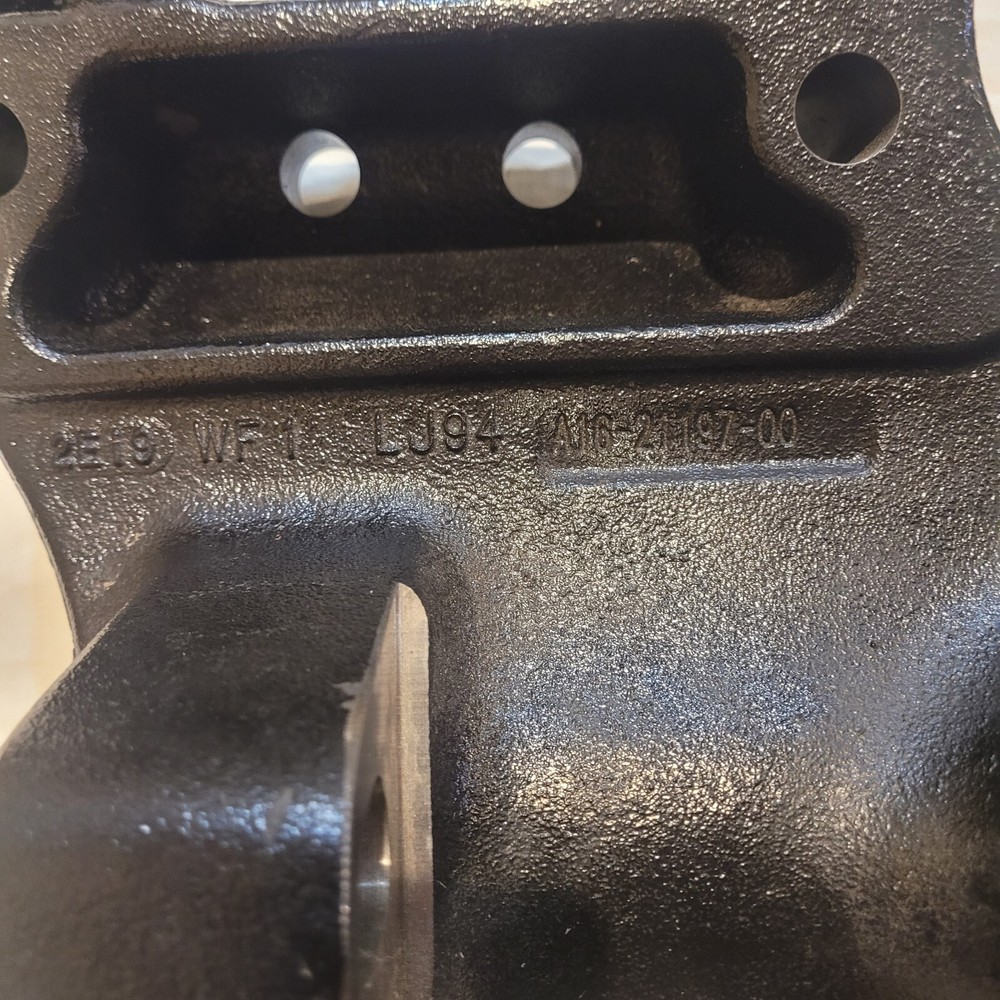 Freightliner Driver Side Front Spring Hanger A16-21197-00, MOUNT, SUPPORT
