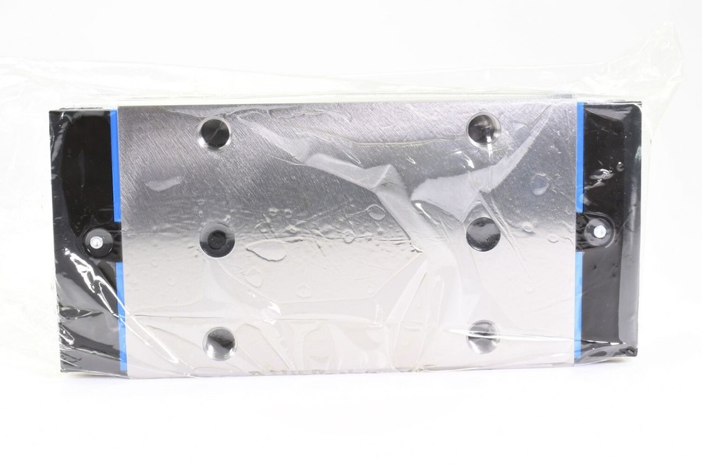 BOSCH REXROTH R18235232X, Roller Runner Block CS