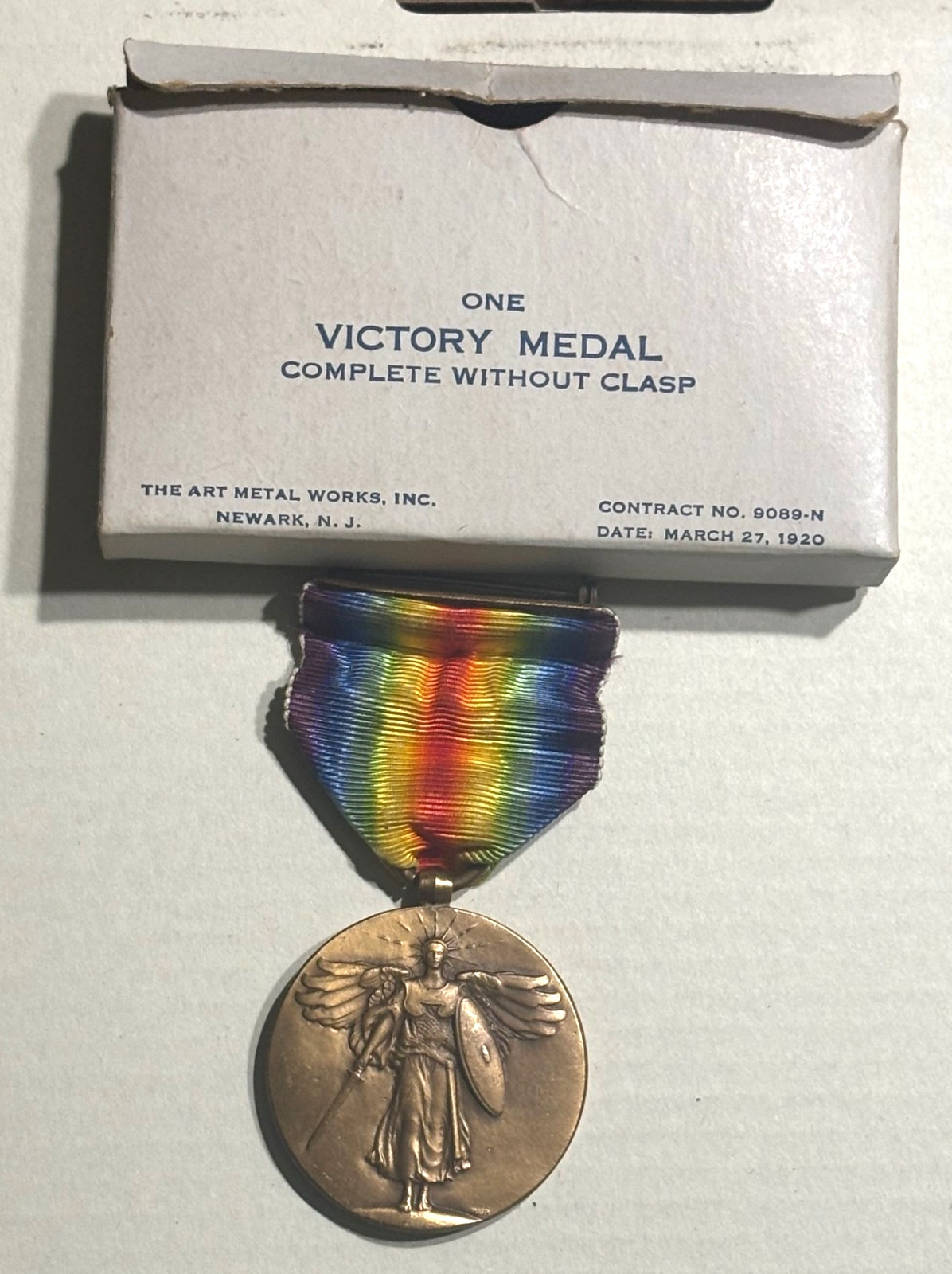 WWI Army Victory Medal W/ Original Box & Packaging SUPER RARE NOS NEW OLD STOCK