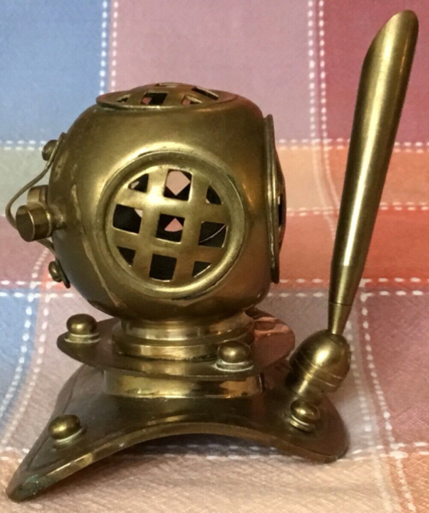 Brass Scuba Diving Helmet Pen Holder