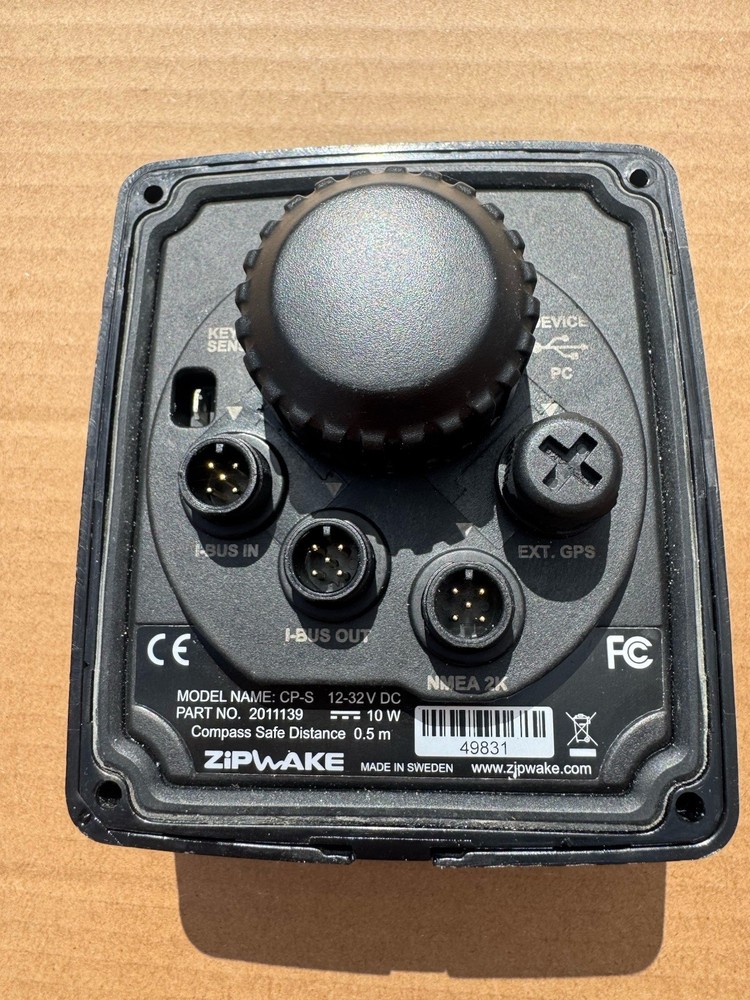 Zipwake Trim Tab Controller