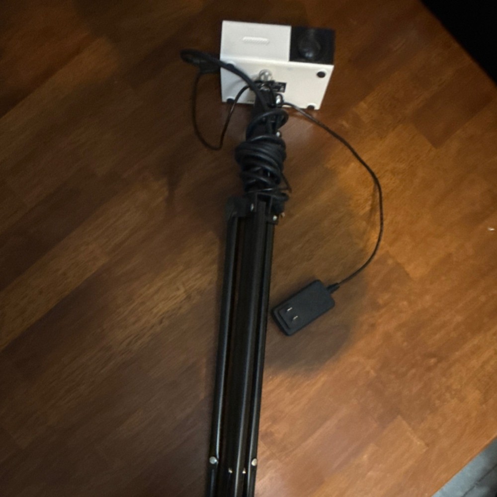 White Black Desktop Projector USB microSD AV Inputs