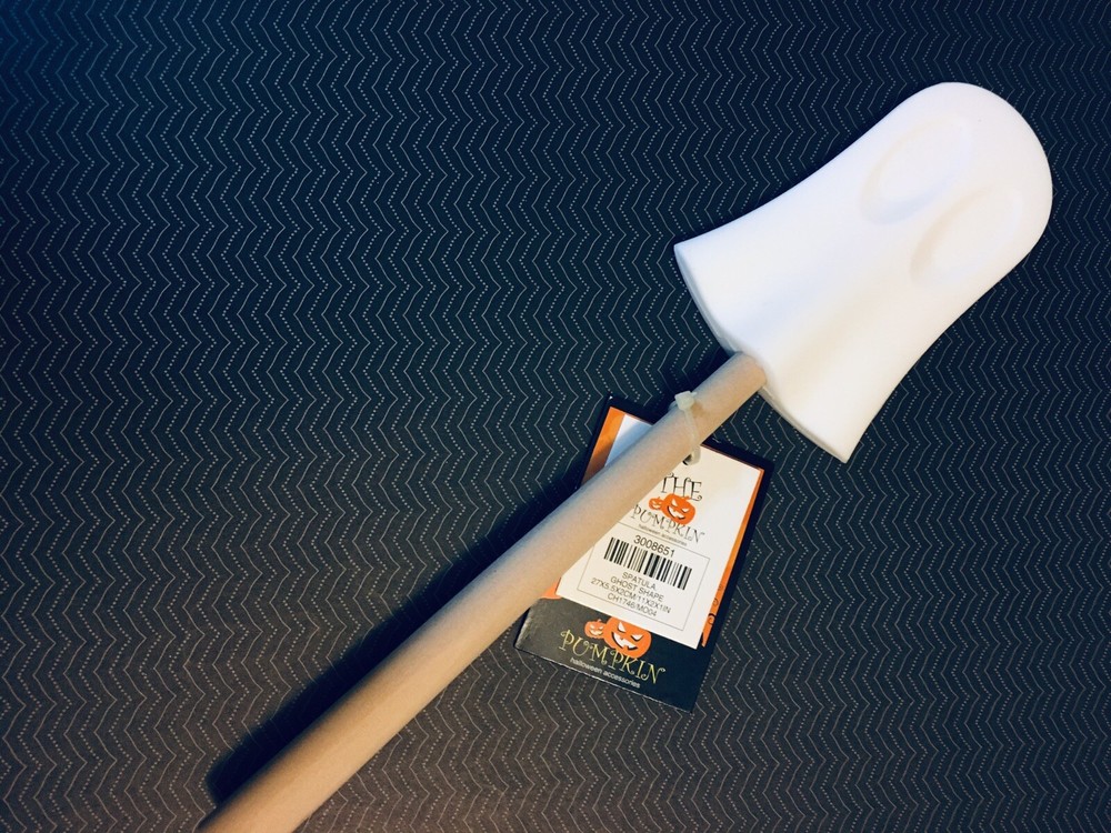 HALLOWEEN WHITE GHOST SHAPED SILICONE SPATULA HAUNTED SPOOKY