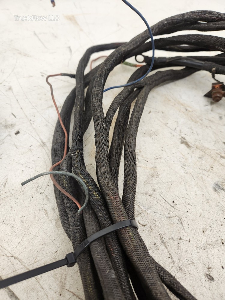 22691 ( Early Version ) Meyer Truck Side Pump Control Harness 1 Piece Round Plug