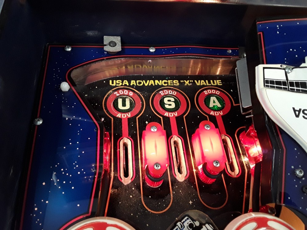 Space Shuttle Pinball Machine by Williams