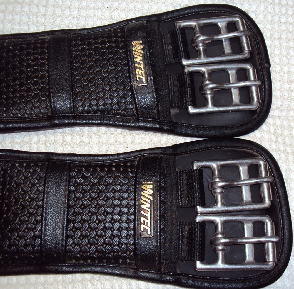 WINTEC Contoured Elastic Girth - 26" Size - Padded/SS Roller Buckles - NICE