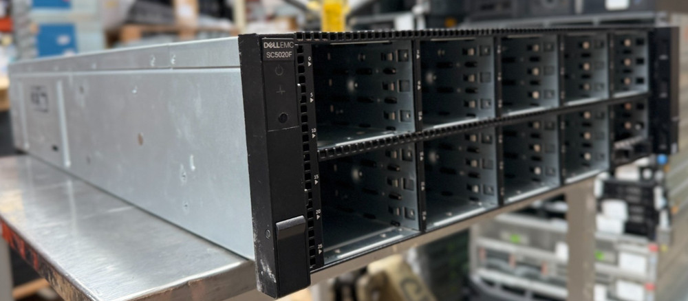 Dell EMC SC5020 Storage Array | No HDDS | 2x Storage Controllers | 2x PSU
