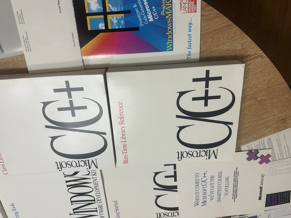 1992 Microsoft C/C++ Windows Software Development Kit Rare Set
